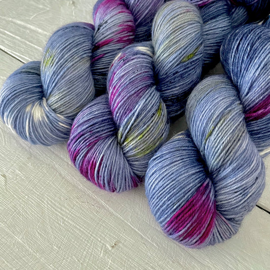 手染め糸 No.274 ソックヤーン「Um Mitternacht 」