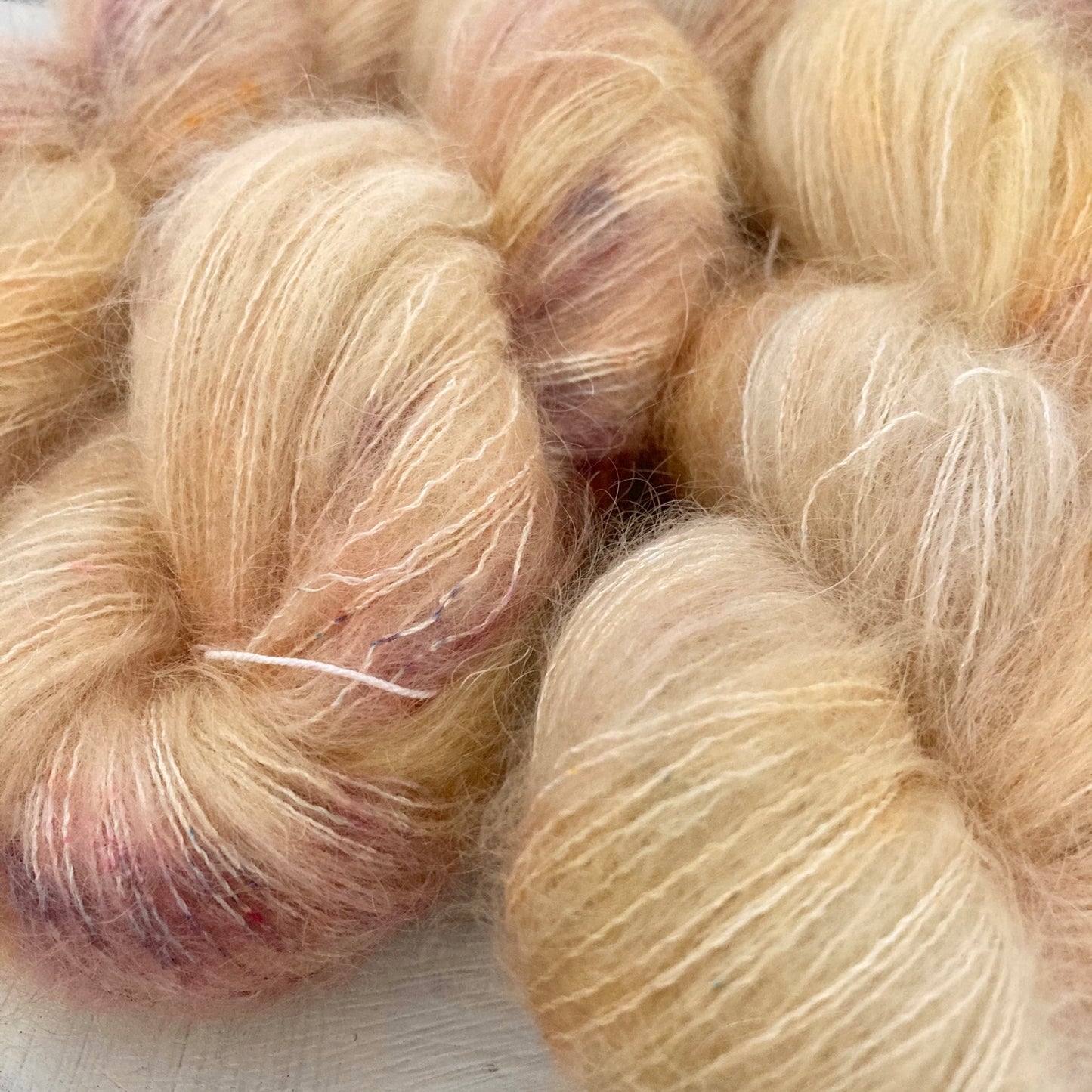 Hand Dyed Yarn No.139 Kid Mohair &amp; Silk "Morgen!"