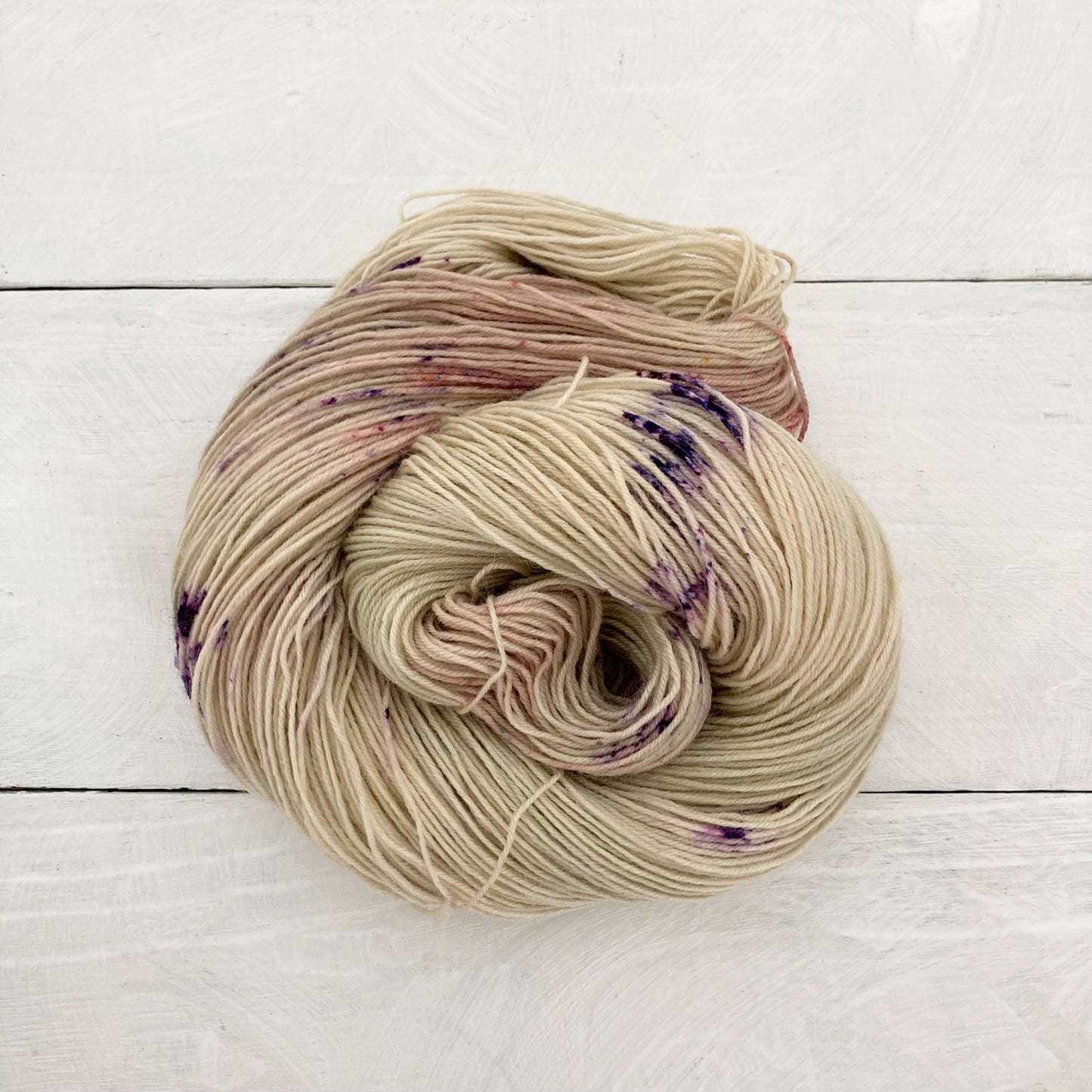Hand-dyed yarn No.218 sock yarn "Pour un tombeau sans nom"