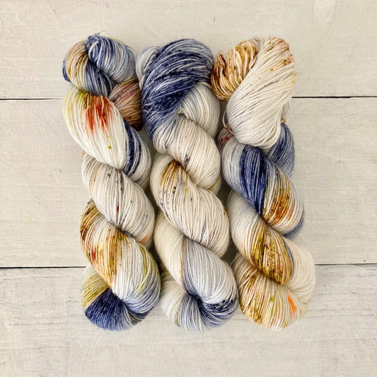 Hand-dyed yarn No.80 sock yarn "Gute Nacht"