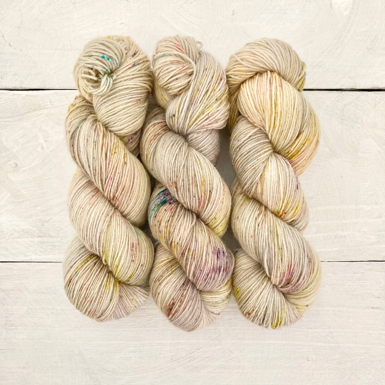 Hand dyed yarn 北の手染め毛糸：FibrEsquisse（ファイバーエスキス）