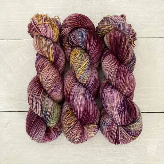 Hand-dyed yarn No.188 sock yarn "Gesang der Parzen"