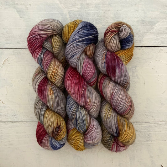 Hand-dyed yarn No.185 sock yarn "Tzigane"