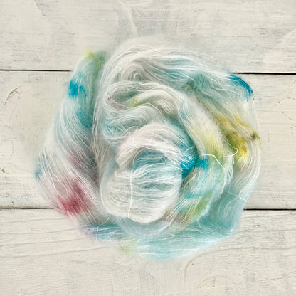 Hand-dyed yarn No.158 Kid mohair &amp; silk “Stridono lassù”