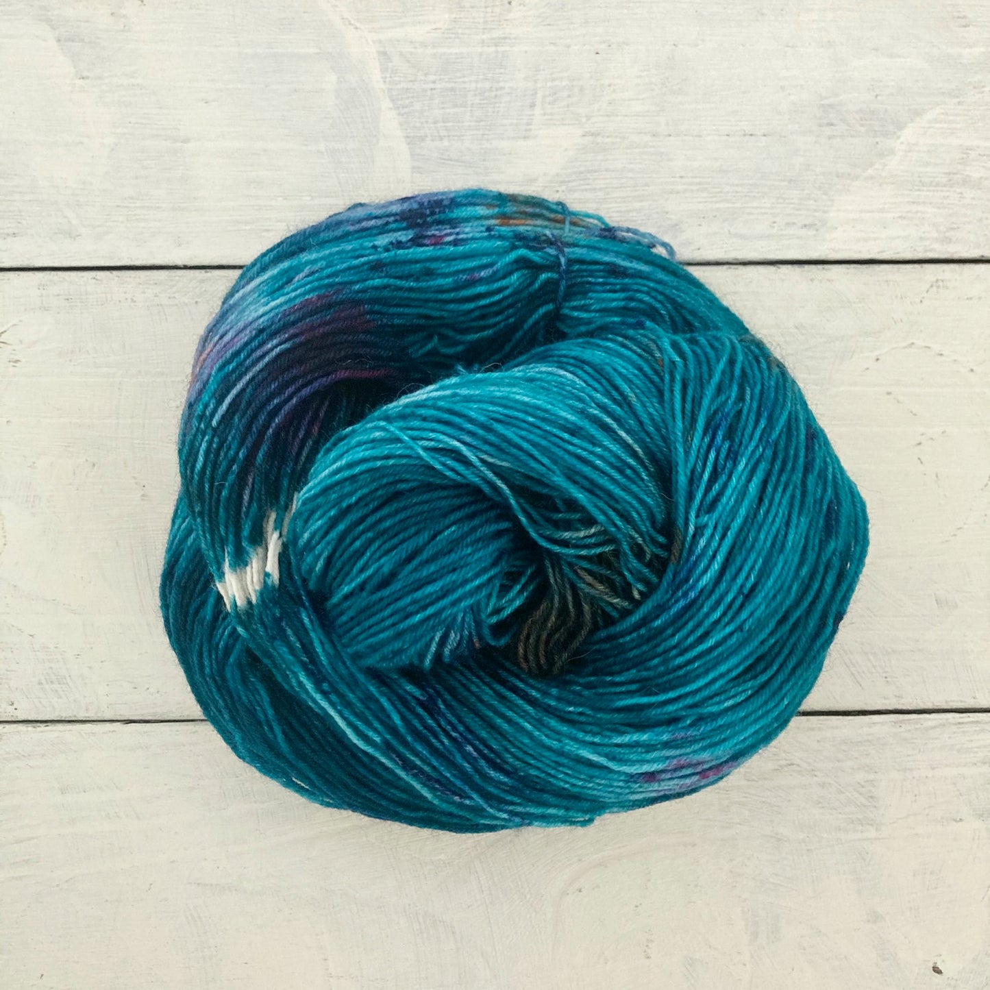 Hand-dyed yarn No.148 sock yarn "Metsalaulu"