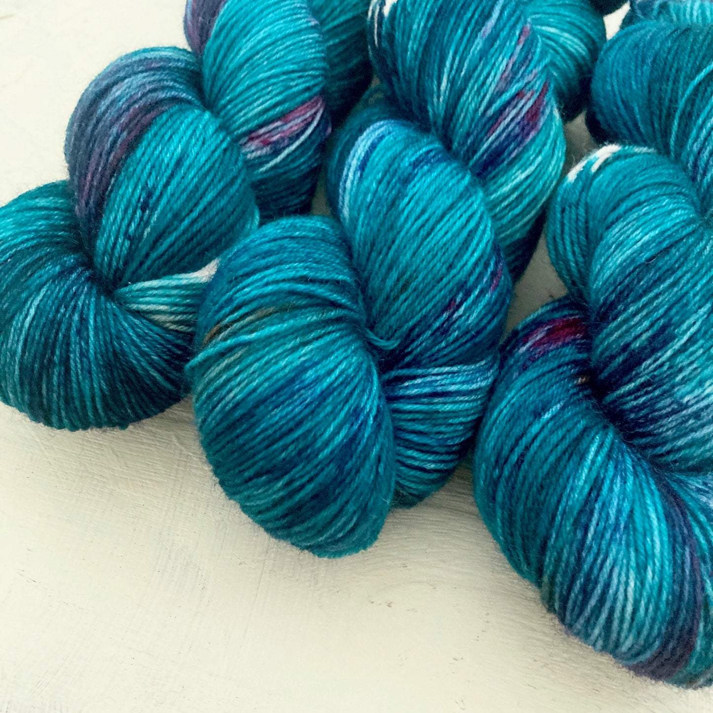 Hand-dyed yarn No.148 sock yarn "Metsalaulu"