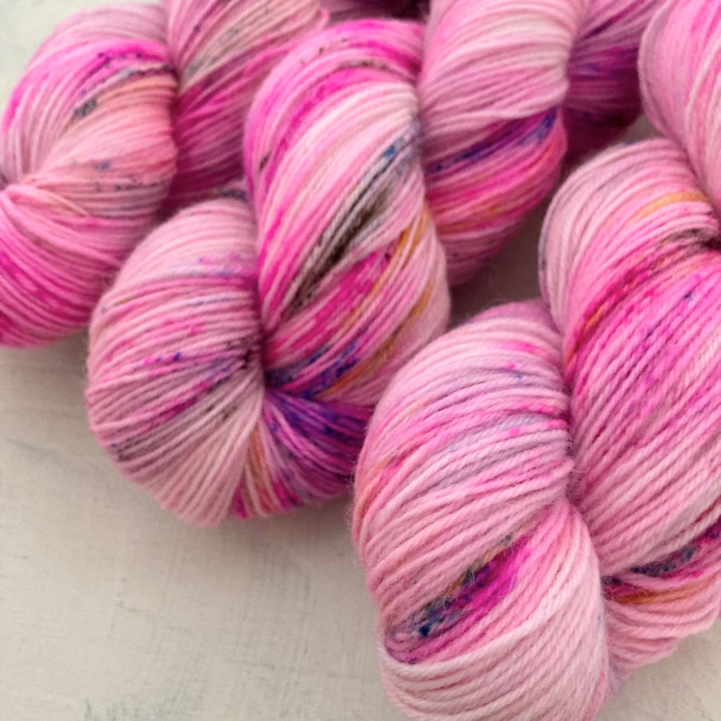 Hand-dyed yarn No.144 sock yarn "Waltz of Flowers"