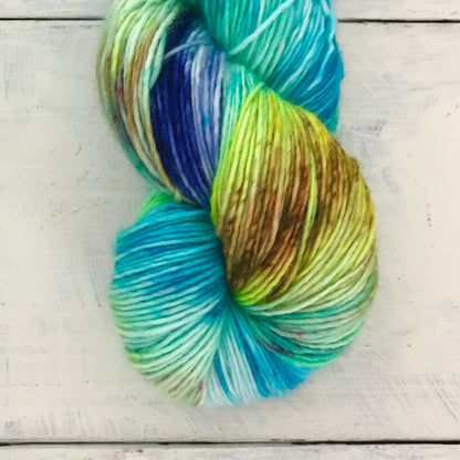 手染め糸 No.65 100% merino 1-ply 「Pavane pour une infante défunte」