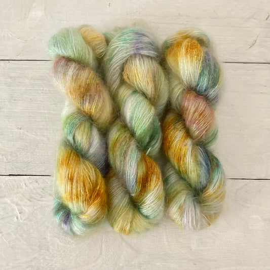 手染め糸 No.194 キッドモヘア＆シルク「Sicilienne」